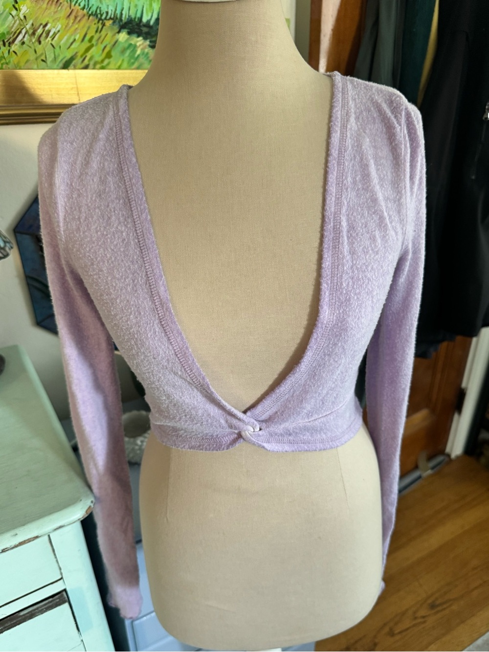 Urban Outfitters Lilac Knit Tie-Front Cropped Cardigan Top M Fuzzy Lavender VGUC